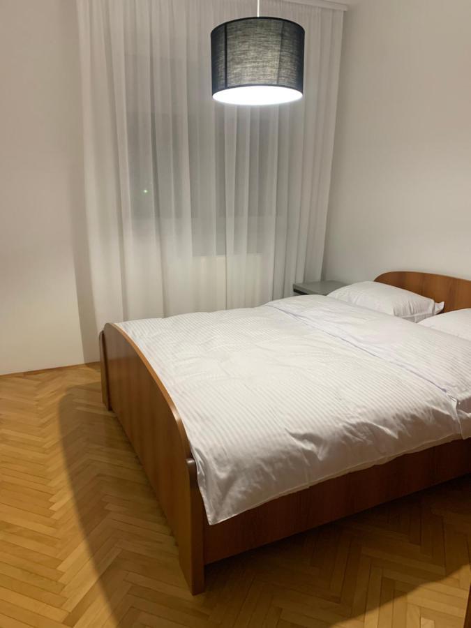 Apartman Geneva Bijeljina Exterior foto